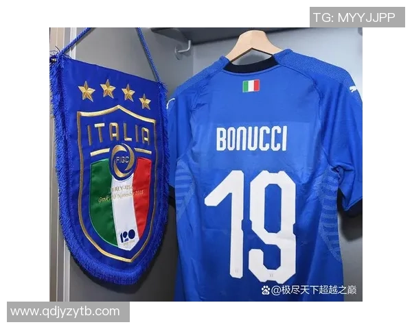 足球明星拍卖会盛典传奇球员珍藏品竞拍引发球迷热潮